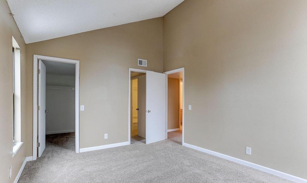 /static/images/house/12608/f6fd2fb52829a52fbe6639170824a627.jpg