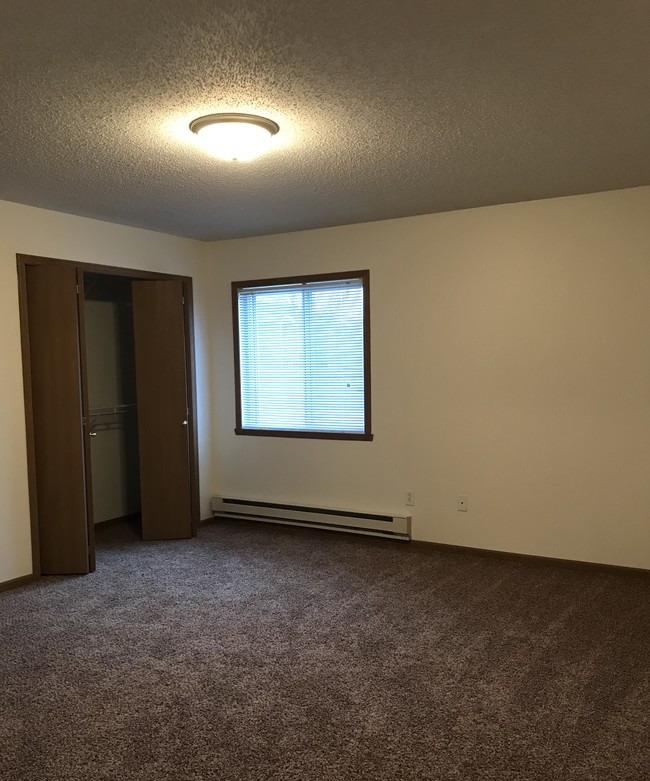 /static/images/house/19662/71d92724f57113e3d10472f583006a62.jpg